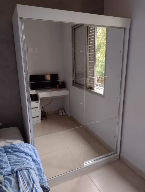 Imagem ilustrativa de Guarda Roupa Solteiro